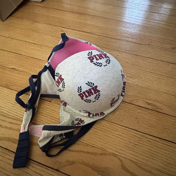 NWOT Victoria’s Secret push up bra bra 34 C light grey / navy - Picture 6 of 6